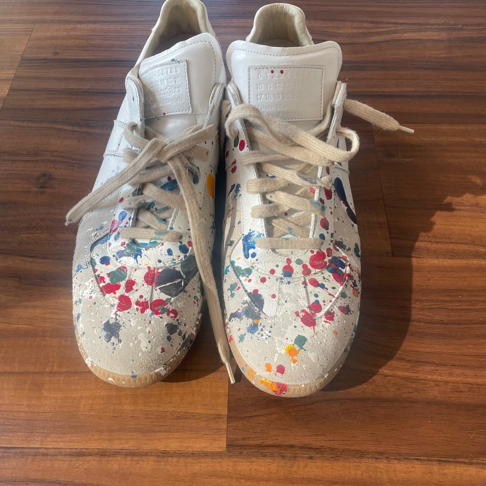 Men’s shoes